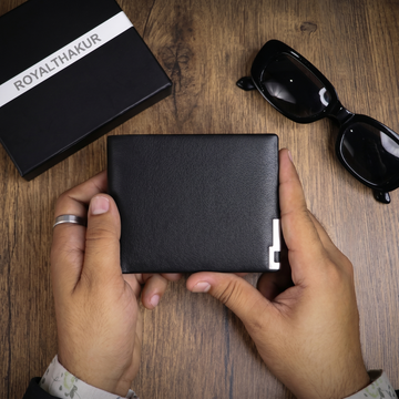 Men’s Bifold Wallet – Slim Design with Coin Pocket, ID Window & Multiple Card Slots OD-018