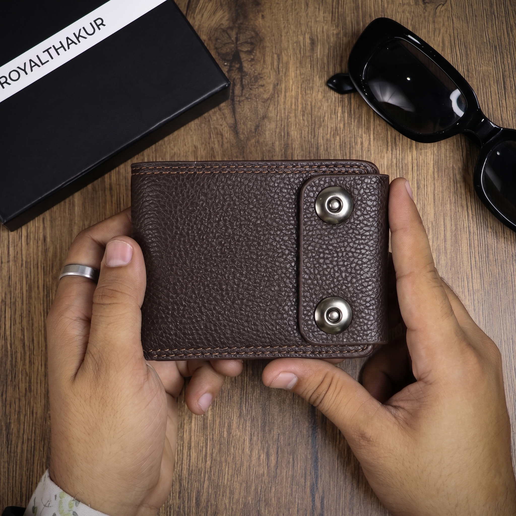 Classic Black Men’s Wallet – Coin Pocket, ID Window, Double Button Closure & Slim Design IL-48