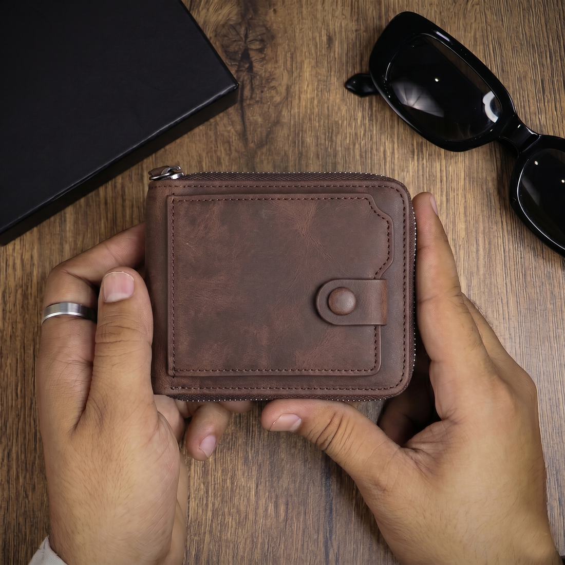 The Modern Classic Men’s Zip Wallet NQ-06